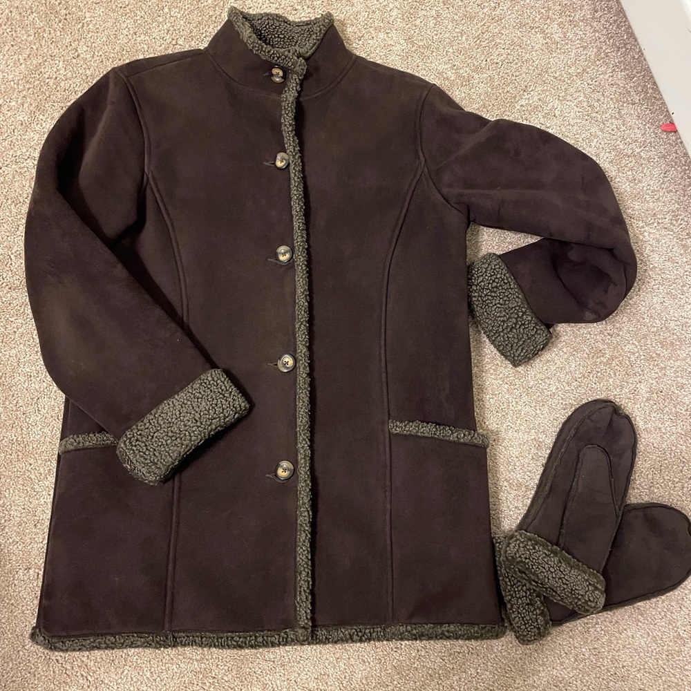 LLBean Women's Brown Faux Suede Sherpa Fleece Coat with matching gloves